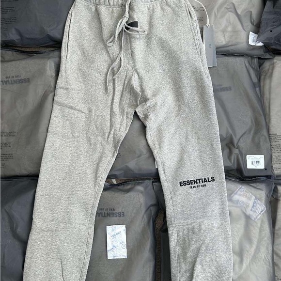 Essentials track suit grey - Picture 1 of 2